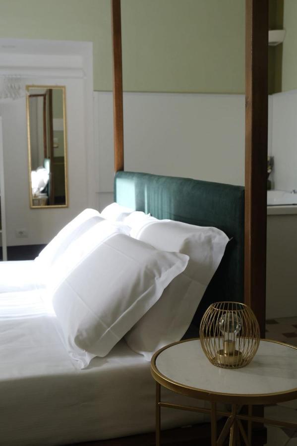 Toscano Palace Luxury Rooms Катания Екстериор снимка