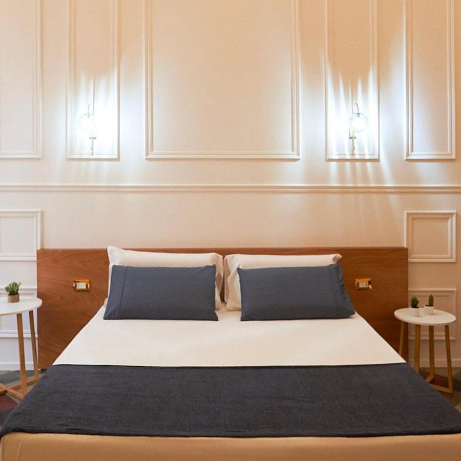 Toscano Palace Luxury Rooms Катания Екстериор снимка