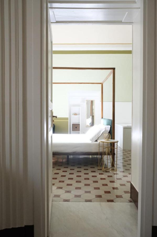 Toscano Palace Luxury Rooms Катания Екстериор снимка